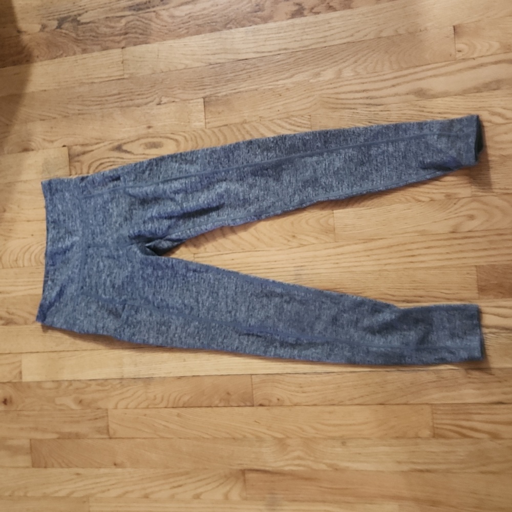 aeropostale light grey leggings, size XS